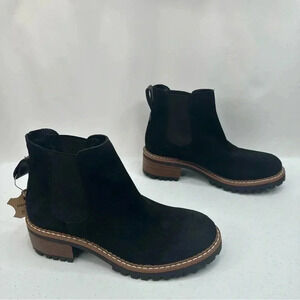 NWT BERTUCHI Women’s Black Suede Chelsea Slip-on Boots EU Size 41 - US Size 9.5